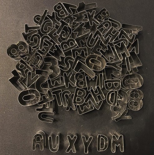 Ausstecher buchstaben und - ausstecher,
